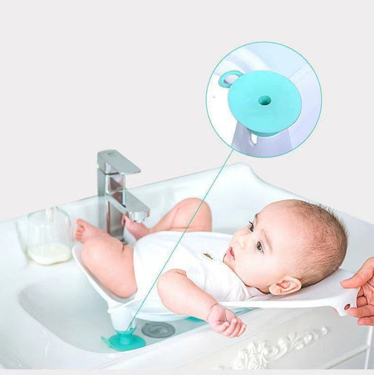 الحل العملي لحماية الرضّع فوقت الاستحمام🧼